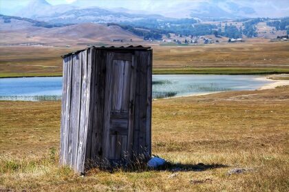 i-bi-nedelja-kakistokratija