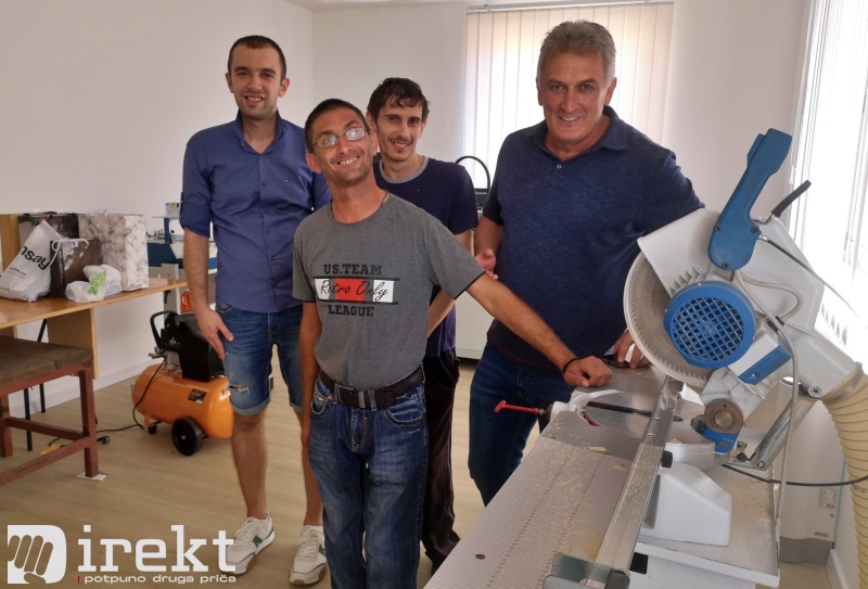 Clanovi udruženja Sunce nam je zajedničko sa predsjednikom Mijatom Šarovićem