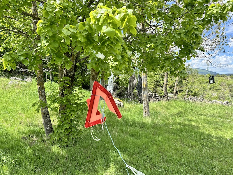 Saobraćajni znak - ilustracija