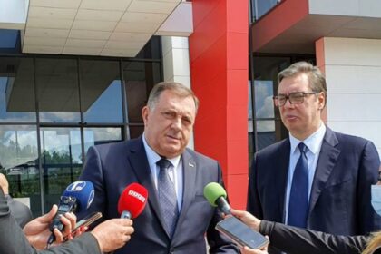 Vucic i Dodik