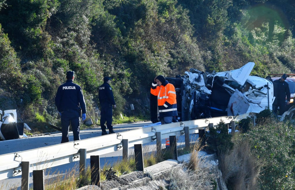 saobraćajna nezgoda - Foto - Dubrovacki vijesnik