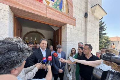 Rod Blagojević u poseti Gacku