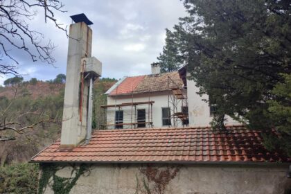 Sanacija krova na školi u Lastvi