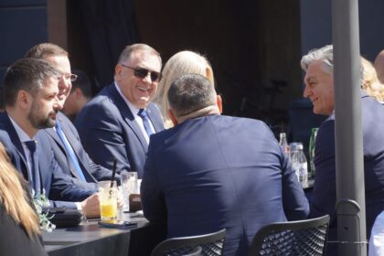 Foto: Milorad Dodik u iščekivanju Donalda Trumpa Jr, Banjaluka, Buka