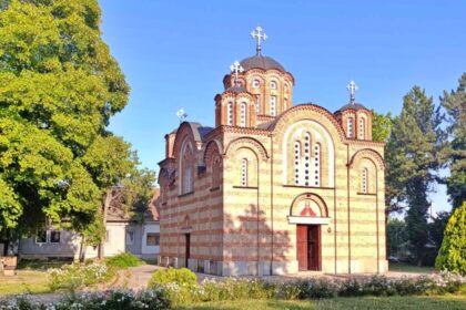 Ckrva Svetog velikomučenika kneza Lazara u Magliću kod Novog Sada