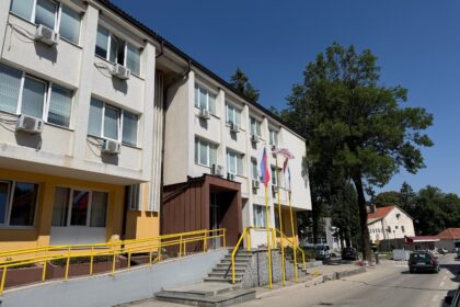 Zgrada u kojoj je smeštena uprava Opštine Nevesinje